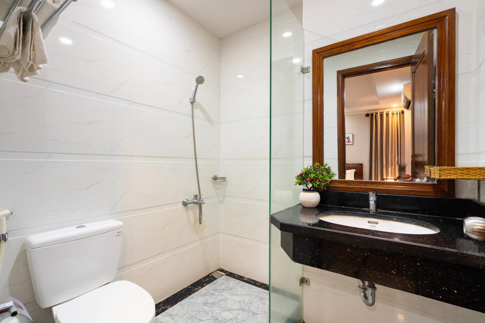 Camy Hotel فونج تاو الغرفة الصورة